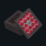 Boîte À Souvenirs Motif géométrique octogonal rouge et argenté<br><div class="desc">Image de motif octogonal géométrique rouge et argent avec monogramme personnalisé.</div>