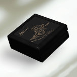 Boîte À Souvenirs Nom personnalisé Black Gold Modern Minimaliste<br><div class="desc">Découvrez le cadeau parfait avec notre boîte cadeau Black Gold Modern Minimalist personnalisée. Conçu avec raffinement,  chaque article est adapté pour créer une expérience inoubliable. Élevez votre jeu de don aujourd'hui!</div>