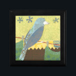 Boîte À Souvenirs Oiseau coloré sur fil<br><div class="desc">Vous sentez l'art ? Ce collage de nombreux motifs et couleurs différents représentant un oiseau sur un fil ravira tout amateur d'art moderne. Mettez de la couleur dans votre vie et sur l'un de vos produits Zazzle préférés aujourd'hui!</div>