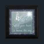 Boîte À Souvenirs Papillon en marbre bleu Suivez votre citation du c<br><div class="desc">Citation inspirante sur une boîte à miniature rêvée avec arrière - plan en marbre bleu foncé (effet imprimé).</div>
