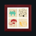 Boîte À Souvenirs Peinture de quatre blocs de bois pour enfants<br><div class="desc">Un tableau fantaisiste de quatre blocs de bois pour enfants avec hippo,  escargot,  moutons et quelques champignons. Achetez cette impression et placez-la dans la crèche de vos enfants,  ou offrez-la comme cadeau à quelqu'un qui s'attend!</div>
