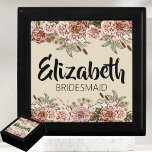 Boîte À Souvenirs Proposition de la Bridesmaid Fête des mariées Cust<br><div class="desc">Avez-vous besoin d'un cadeau unique pour la fête de mariée? Pourquoi ne pas donner à vos serveuses d'accueil une boîte de joaillerie en bois personnalisée ! Ce cadeau est parfait pour toute mariée qui veut montrer son appréciation pour tout ce qu'elle fait pour son grand jour. Le design floral boho...</div>