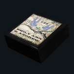Boîte À Souvenirs Purple Lavender Vintages Inséparables Cerry Blosso<br><div class="desc">Mariage Black Lacquer Keepsaké concepteur personnalisé Bijoux personnalisées Boîte ou Boîte à mémoire Elégant unique Mariage Anniversaire Cadeaux de Noël ou Valentines Cadeaux de Jour</div>