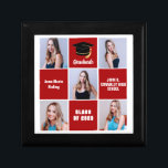 Boîte À Souvenirs Red Graduate Photo Collage Custom 2023 Graduation<br><div class="desc">Une boîte cadeau de collage de collage de photo classique personnalisée pour un baccalauréat avec carrés rouges classique pour un baccalauréat avec la classe de 2023. Customisez avec vos portraits supérieurs, le nom de l'école et la classe de graduation sous l'élégante calligraphie pour un grand cadeau personnalisé. Il dispose d'un...</div>