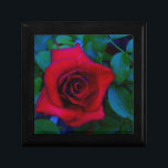 Boîte À Souvenirs Roses rouges aux tons bleus<br><div class="desc">Roses rouges aux tons bleus Rose rouge Jolie rose rouge arrière - plan lu pour tumulter avec vous texte. Idéal pour tout amoureux rose. Photo de Sandy Closs,  prise au lac Arrowhead. "rose rouge""roses rouges""rose rose""roses roses""mariages""cadeau d'amour""fleur rouge""fleurs rouges""fleurs rouges" rouge bleu rose "cadeaux aux roses"</div>