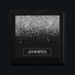 Boîte À Souvenirs Silver Black Parties scintillant Girl Monogramme N<br><div class="desc">Parties scintillant à étincelle noire et argent Monogramme Nom Boîte à étincelle à bijoux. Cela fait le cadeau parfait de remise de diplômes,  anniversaire,  mariage,  douche nuptiale,  anniversaire,  baby shower ou bachelorette pour quelqu'un qui aime le luxe glam et les styles chic.</div>