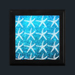 Boîte À Souvenirs Starfish Plage Motif Glitterie Côtière Blue Cute<br><div class="desc">Conçu avec des motifs d'étoiles de mer en arrière - plan bleu étincelant!</div>