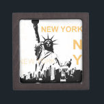 Boîte À Souvenirs Statue de la Liberté de New York<br><div class="desc">Statue de la Liberté de New York et Manhattan</div>