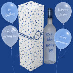 Boite Cadeau Pour Bouteille De Vin Coeurs - Bleu foncé à clair sur blanc<br><div class="desc">Coeurs dans différentes nuances de bleu sur un arrière - plan blanc. Autres couleurs disponibles.</div>