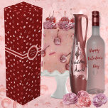 Boite Cadeau Pour Bouteille De Vin Coeurs - Rose sur Ombre rouge foncé -<br><div class="desc">Coeurs dans différentes nuances de rouge à rose clair sur un arrière - plan rouge foncé. D'autres coloris sont disponibles,  y compris sur des arrière - plans rose pastel,  bleu,  blanc ciment et blanc clair.</div>