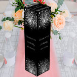 Boite Cadeau Pour Bouteille De Vin Parties scintillant argent noir élégant anniversai<br><div class="desc">Un arrière - plan noir classique. Décoré avec de la parties scintillant en faux argent. Personnalisez et ajoutez un nom,  un âge et une date.</div>