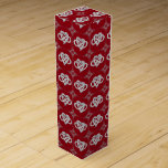 Boite Cadeau Pour Bouteille De Vin Red Ribbon Infinity Heart Wine Box Cadeau<br><div class="desc">Transformez une bouteille de vin en cadeau avec une belle boîte à vin. Qu’il s’agisse d’offrir une bouteille pour une occasion spéciale ou d’apporter une bouteille à la maison d’un ami pour le dîner,  une boîte à vin la rend instantanément plus agréable.</div>