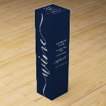 Boite Cadeau Pour Bouteille De Vin Script simple - bleu marine et blanc<br><div class="desc">Script Simple - Boîte À Vins Bleu & Blanc Marine Par Le Magasin Carte de visite.</div>