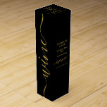 Boite Cadeau Pour Bouteille De Vin Script simple - Noir & Or<br><div class="desc">Script Simple - Boîte À Vins Noir & Or Par Le Magasin Carte de visite.</div>