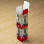 BOITE POUR BOUTEILLE DE VIN VERRE DE VIN, VIGNE VIEUX, MONOGRAMME DE SCEAU DE<br><div class="desc">Design monogramme élégant et classe pour la dégustation de vin en noir, blanc, vert jaune.Beau pendé rouge, raisins verts, vignes, feuilles d'automne.Partie de la collection classique, élégant style vintage encore vie "Fruits de saison".Ce design classe est parfait pour les mariages d'automne, fêtes d'anniversaire, Sweet 16 anniversaires, sauver la date, cartes...</div>