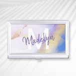 Boîtier Pour Cartes De Visite Aquarelle violet Abstrait Girly Luxury Monogramme<br><div class="desc">Personnalisez facilement ce style glamour abstrait couleur lilas peinture et faux or spray arrière - plan avec vos détails personnalisés.</div>