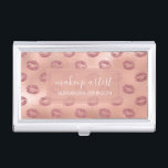 Boîtier Pour Cartes De Visite Artiste de maquillage rose Gold Foil Rose Lips<br><div class="desc">Lèvres avec Lipstick Blush Rose & Rose Gold Faux brossé Métal huile de maquillage élégant Artiste Titulaire de carte de visite. Ce professionnel Pink & Rose Gold Brossé Metal Lipstick Titolder carte d'affaires est parfait pour un artiste de maquillage ou salon de beauté. Si le texte de la profession ou...</div>
