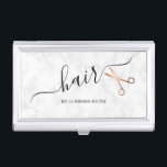 Boîtier Pour Cartes De Visite Elégant ciseaux d'or rose moderne coiffeur<br><div class="desc">Design moderne et élégant pour coiffeurs avec ciseaux d'or faux rose,  marbre blanc et police de calligraphie élégante.</div>