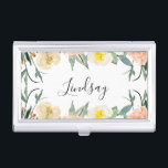 Boîtier Pour Cartes De Visite Elégant Fleurs Aquarelles Roses Avec Nom<br><div class="desc">Avec les magnifiques fleurs d'aquarelle pêche et crème et votre nom est un script calligraphique,  ce porte-carte de visite sera certainement un accrocheur d'oeil chaque fois que quelqu'un voit vous l'ouvrir.</div>