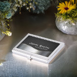 Boîtier Pour Cartes De Visite Élégant professionnel moderne Silver et cuir noir<br><div class="desc">Professional Elegant Moderne Métal Argent et Cuir Noir Carte de visite personnalisable. Idéal pour les comptables,  les courtiers,  les avocats,  les agents immobiliers,  les avocats,  les courtiers et les professionnels d'entreprise.</div>