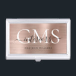 Boîtier Pour Cartes De Visite Glam Rose Or Brossé Métal 3 Monogramme Script<br><div class="desc">Élégant Rose Or brossé métal Monogramme Script de carte de visite</div>