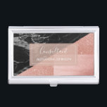 Boîtier Pour Cartes De Visite Huile d'or rose | Consultant en rose et noir<br><div class="desc">Blush Pink - Rose Gold Foil et marbre noir Geometry Consultant Minimaliste Titulaire de carte de visite avec typographie en lettres blanches pour le monogramme. Le Rose Gold Foil Parties scintillant et Sparkle Business Card Titolder est parfait pour toute profession. Si vous avez besoin de la profession ou du nom...</div>