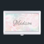 Boîtier Pour Cartes De Visite Jolie Parties scintillant rose Fille Glamour<br><div class="desc">Personnalisez facilement ce joli coque de motif de parties scintillant de livre rose avec votre nom personnalisé et votre monogramme.</div>