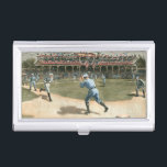 Boîtier Pour Cartes De Visite Ligue nationale de baseball 1886<br><div class="desc">Tableau d'un match de baseball de la Ligue nationale de baseball de 1886. On peut sentir pratiquement les cacahuètes,  le pop-corn et la poussière de l'entrée qui émane de cette pièce. Cela ferait un grand ajout à votre maison!</div>