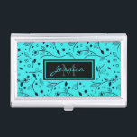 Boîtier Pour Cartes De Visite Plutôt Bleu Bleu Floral Personnalisé<br><div class="desc">Joli oeil attrayant carte de visite coque personnalisé à motifs floraux bleu vif.</div>