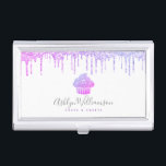 Boîtier Pour Cartes De Visite Purple Cupcake Parties scintillant Drivers boulang<br><div class="desc">Voici une façon merveilleuse et branchée de montrer votre marque. Présentez-vous le mieux à vos clients, avec ce support carte de visite personnalisé élégant, sophistiqué, simple et moderne. Un cupcake bleu violet scintillant et rose, des gouttes de parties scintillant et une typographie manuscrite en gris doux recouvrent un arrière -...</div>