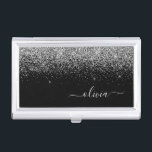 Boîtier Pour Cartes De Visite Script Monogram Girly Name<br><div class="desc">Parties scintillant à étincelles noir et argent Script Monogramme Nom Titulaire de carte de visite. Cela rend le cadeau parfait pour 16 ans,  mariage,  douche nuptiale,  anniversaire,  baby shower ou bachelorette pour quelqu'un qui aime le luxe glam et les styles chic.</div>