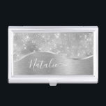 Boîtier Pour Cartes De Visite Silver Glitter Glam Bling Personalized<br><div class="desc">Personnalisez facilement ce métal brossé argenté et le porte-carte de visite à faux parties scintillant glamour à motifs avec votre propre nom personnalisé.</div>