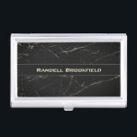 Boîtier Pour Cartes De Visite Simple personnalisable en marbre noir professionne<br><div class="desc">Personnalisez ce faux coque en marbre noir avec votre nom et la prochaine fois que vous donnerez votre carte à quelqu'un, regardez leur visage. Si vous avez gardé vos cartes de visite dans votre poche ou votre portefeuille, vous verrez une différence. Votre entreprise mérite d'être portée au niveau de professionnalisme...</div>