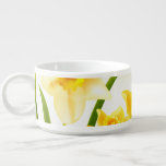 Bol À Chili Printemps Daffodique Custom Pâques<br><div class="desc">Daffodiles de printemps Peinture avec Monogrammes personnalisés Boule Cadeau de Pâques. Un cadeau unique de Pâques / N'importe quelle occasion pour votre famille et vos amis ou une touche spéciale pour votre table de Brunch de Pâques. Cartes de correspondance, faveurs et cadeaux disponibles dans la catégorie Vacances / Pâques de...</div>