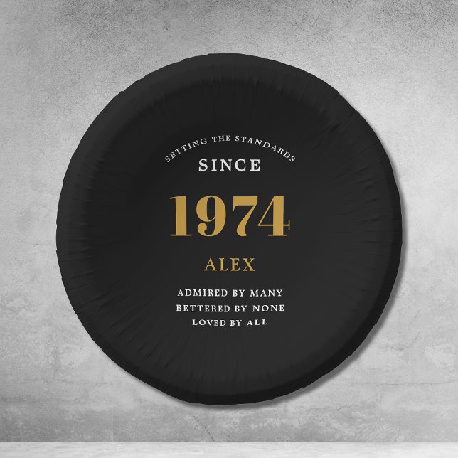 Bols En Carton 50e anniversaire Nom 1974 Black Gold Elegant Chic (1974 Setting The Standards Paper Bowls: 50th Birthday Customizable Black Gold Elegant And Chic. )