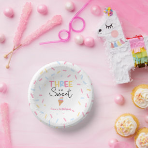 Bols En Carton Trois est tellement sucré crème glacée 3e fête d'a