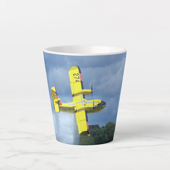 Bombe à eau canadien 274 latte mug (Devant)