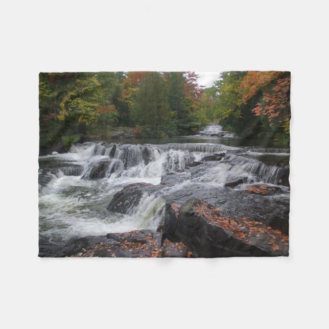 Bond Falls Cascades couverture polaire (Devant (Horizontal))