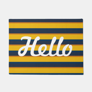 Bonjour jaune et tapis de porte de rayure bleue