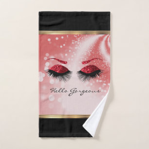 Bonjour magnifique - beaux cils avec le rouge
