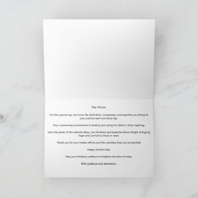 Bonne carte de marguerite blanche pour la journée  (Intérieur)