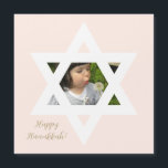Bonne Hanoukka rose mignonne une photo<br><div class="desc">Élégant arrière - plan rose clair. Personnalisez-le avec une photo préférée,  et customisez-le avec un message personnel et signoff.</div>