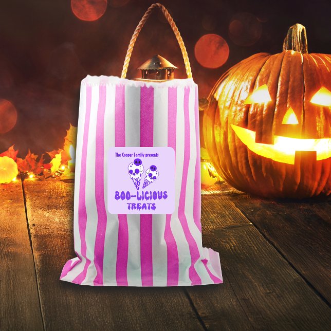 Boo-licious Halloween traite Étiquette Nom personn (Créateur téléchargé)