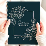 Bordure florale turquoise 2025 Nom personnalisé<br><div class="desc">Séjournez organisé et inspiré par cet élégant planificateur qui présente une belle conception de bordure florale sur un arrière - plan turquoise sophistiqué. Personnalisez-le avec votre nom pour une touche unique et élégante. Ce planificateur est parfait pour suivre les rendez-vous, les rendez-vous et toutes vos dates importantes tout au long...</div>
