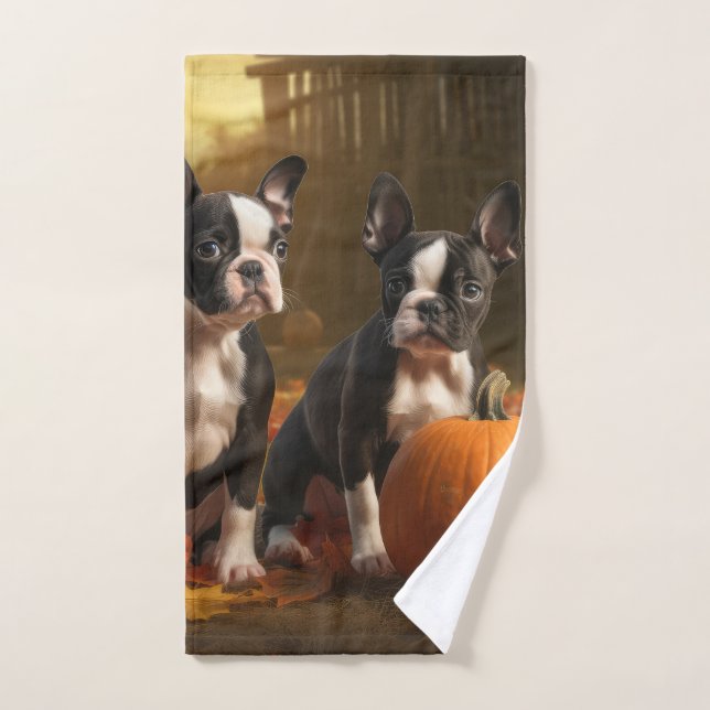 Boston Terrier Puppy Automne Citrouille de plaisir (Serviette à main)