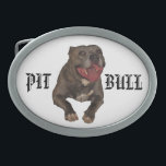 Boucle de ceinture de Pitbull<br><div class="desc">Cette boucle de ceinture montre les mots "pitbull" et une photographie d'un nez bleu beau Pitbull appelé Sarge. Une boucle de ceinture parfaite pour chaque amant de Pitbull qui sait la nature, la force, la fidélité, le courage et l'énergie affectueux de cette race exceptionnelle de chien. Sarge est vu avec...</div>