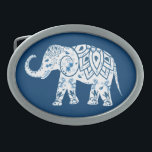 Boucle De Ceinture Ovale Éléphant bleu modelé fleuri<br><div class="desc">Boucle de ceinture ethnique renversante d'art avec l'éléphant décoratif de style de tatouage de henné sur l'arrière - plan bleu-foncé. Option pour customiser la couleur d'arrière - plan.</div>