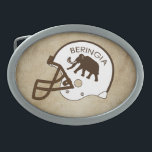 Boucle De Ceinture Ovale Université de Beringia<br><div class="desc">Représentation de la mythique Université de Beringia, fondée en 2000 avant J.-C., mascotte primitive Wooly Mammoth sur un casque de football, avec lecture de texte "BERINGIA". L'image est superposée sur un arrière - plan en cuir. Beringia est le nom donné au pont terrestre de Béring et les régions de l'Alaska...</div>