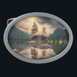 Boucle De Ceinture Ovale Voyages nature - Montagnes d'eau Paysage<br><div class="desc">Image de la nature du paysage de montagne avec lac pendant un orage.  frontiernow.com</div>