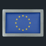 Boucle De Ceinture Rectangulaire Belt Buckle avec drapeau de l'Union européenne<br><div class="desc">Montrez votre fierté européenne avec cette boucle à ceinture élégante arborant le drapeau de l'Union européenne ! Réalisée avec des matériaux de haute qualité et une attention minutieuse aux détails, cette boucle à ceinture affiche magnifiquement le design emblématique du drapeau de l'UE - un cercle de douze étoiles dorées sur...</div>
